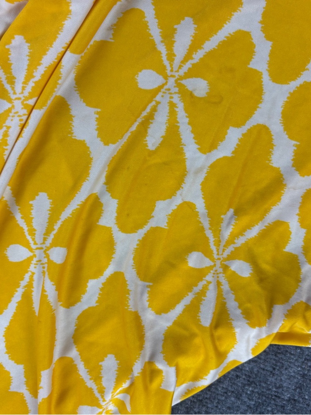 DIANE VON FURSTENBERG Women’s DVF Naro Silk blend Yellow floral halter Dress - 4 - Picture 5 of 11